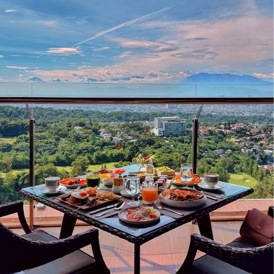 INTERCONTINENTAL BANDUNG DAGO PAKAR